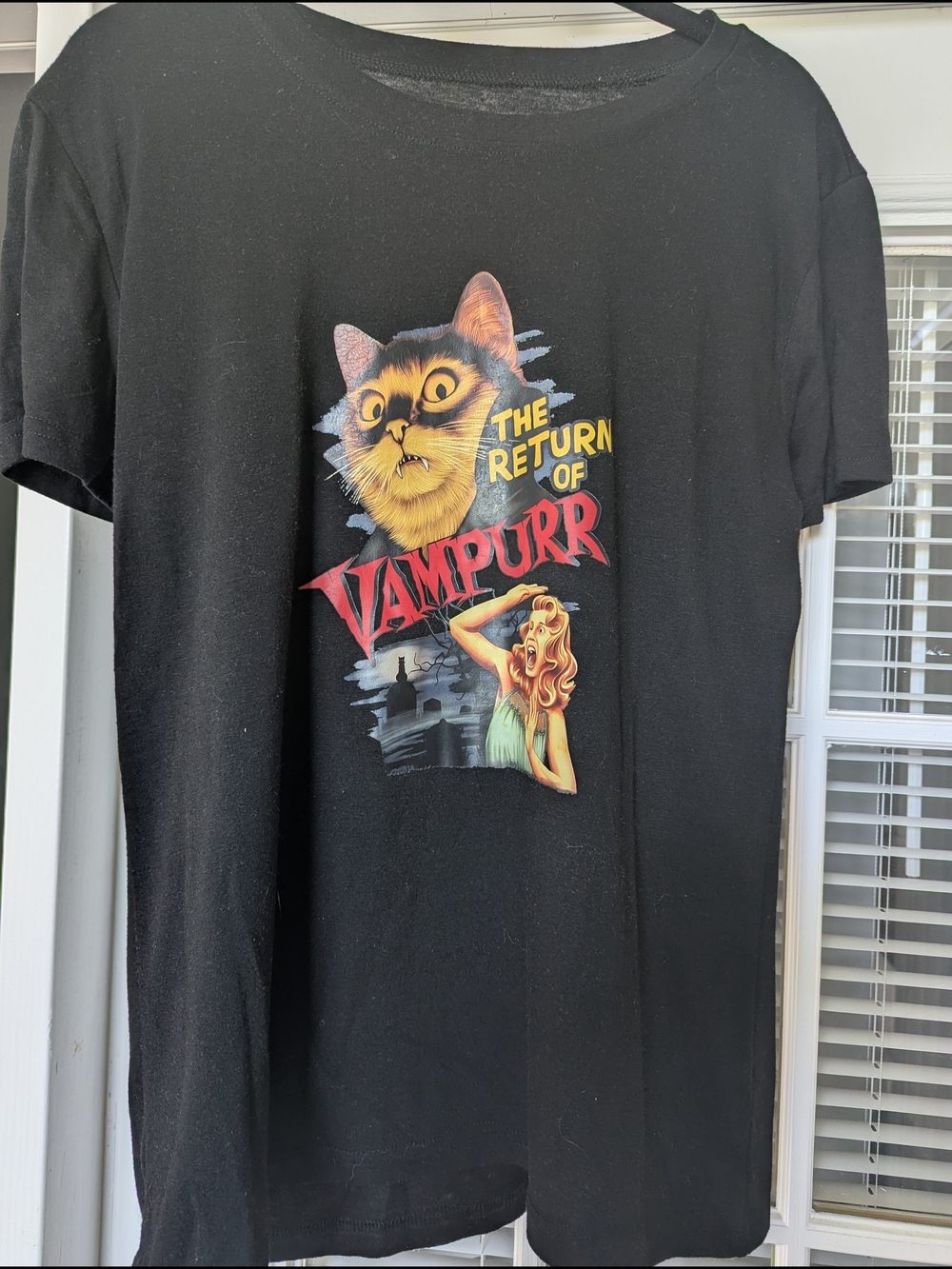 Vampurr The Return of Vampurr Black Cat Graphic Tee